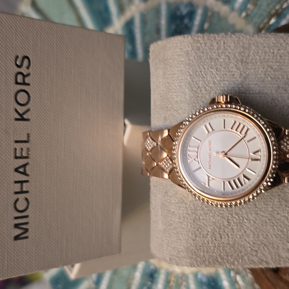 MICHAEL KORS WATCH